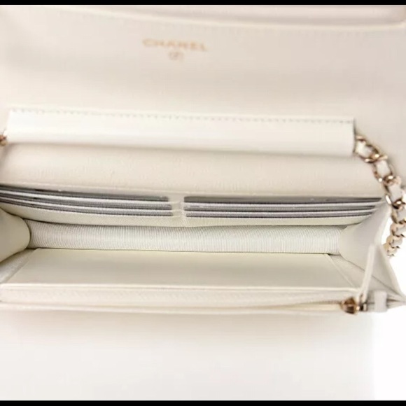 Chanel Caviar Quilted Wallet On Chain WOC White - Picture 5 of 6